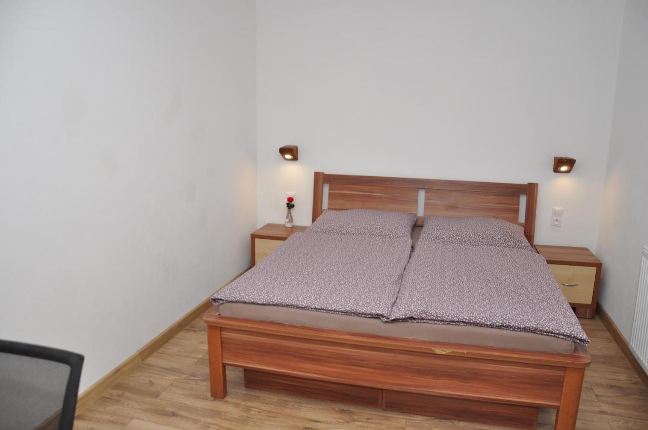 Mw Apartman Lägenhet Liptovský Mikuláš Exteriör bild