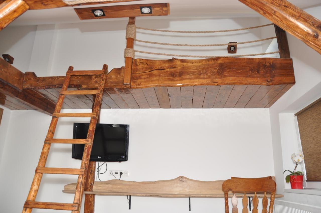 Mw Apartman Lägenhet Liptovský Mikuláš Exteriör bild